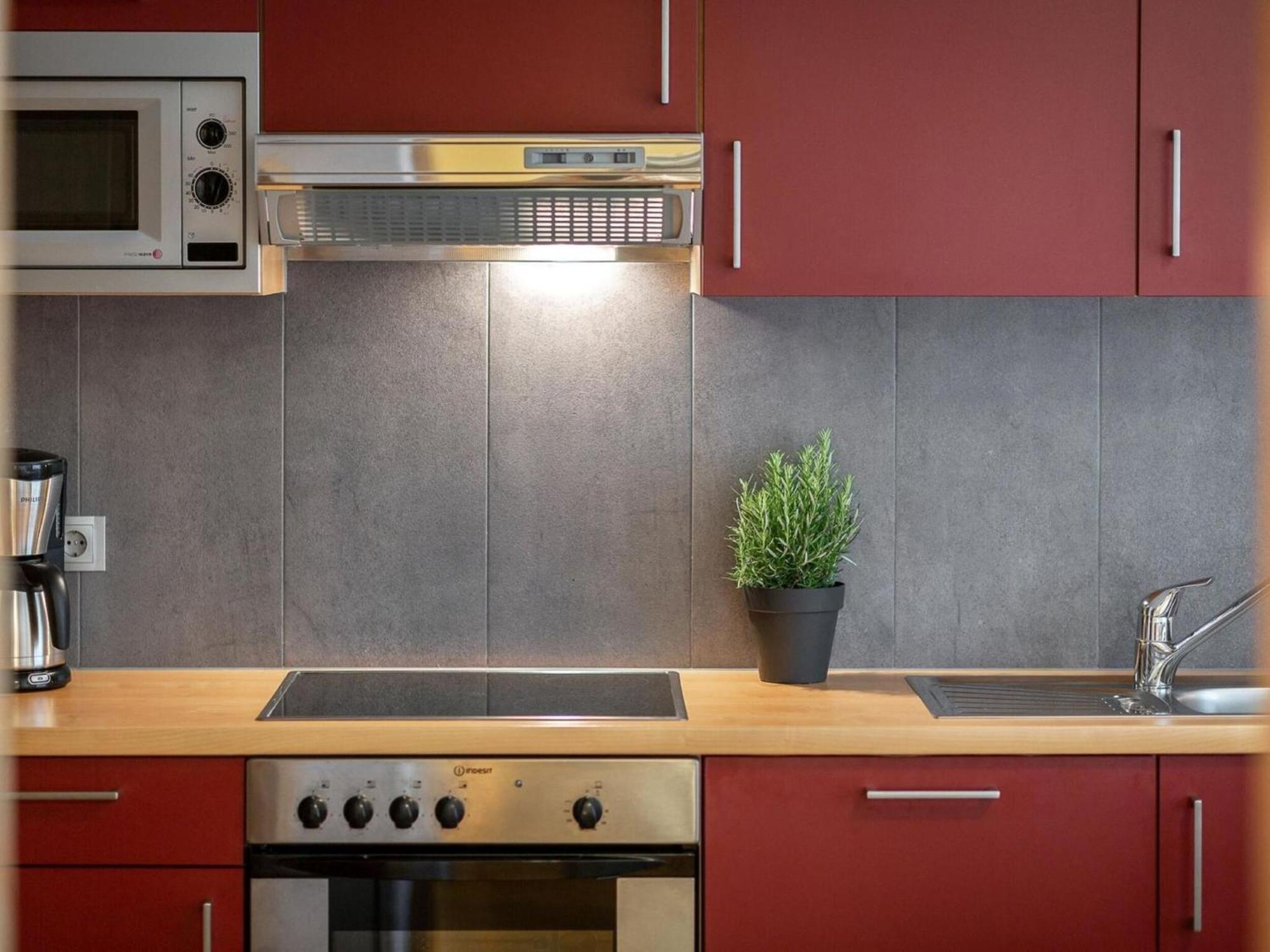 Apartment In Fuegen With A Garden Екстер'єр фото