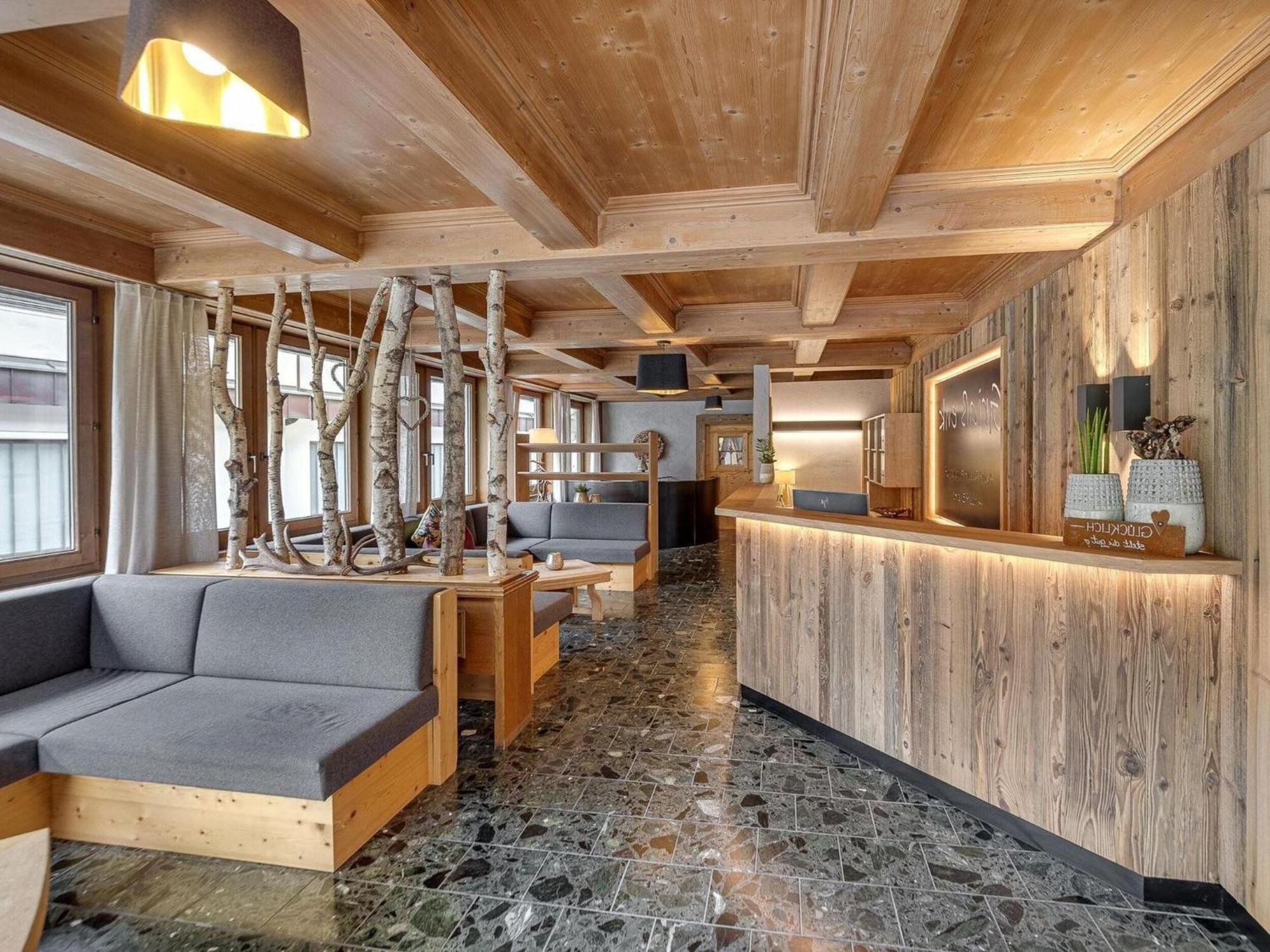 Apartment In Fuegen With A Garden Екстер'єр фото